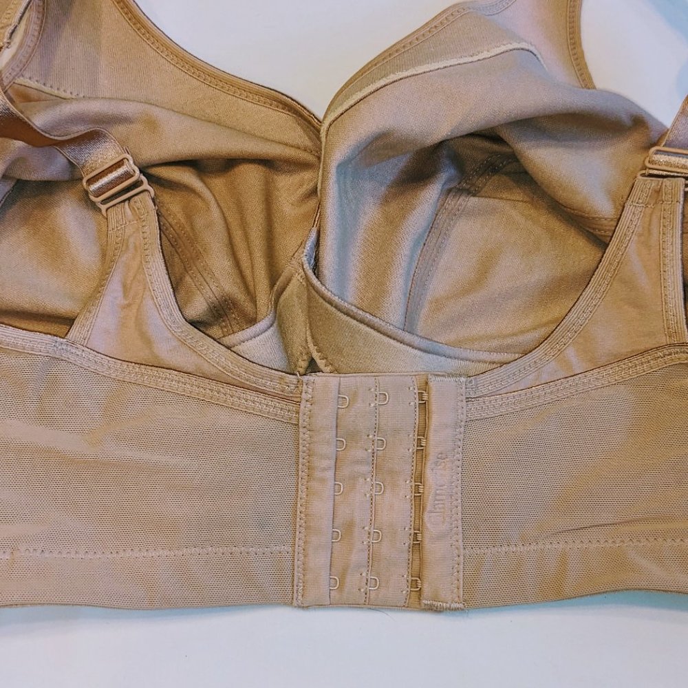 MagicLift Active Support Bra in Cafe 42I - Picture 6 of 7